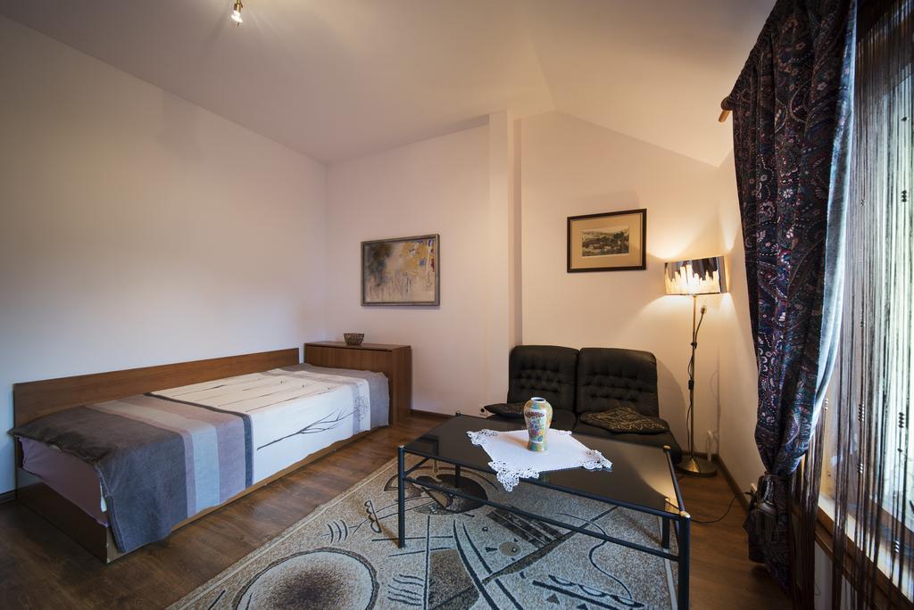 Sunny Apartment סופיה מראה חיצוני תמונה